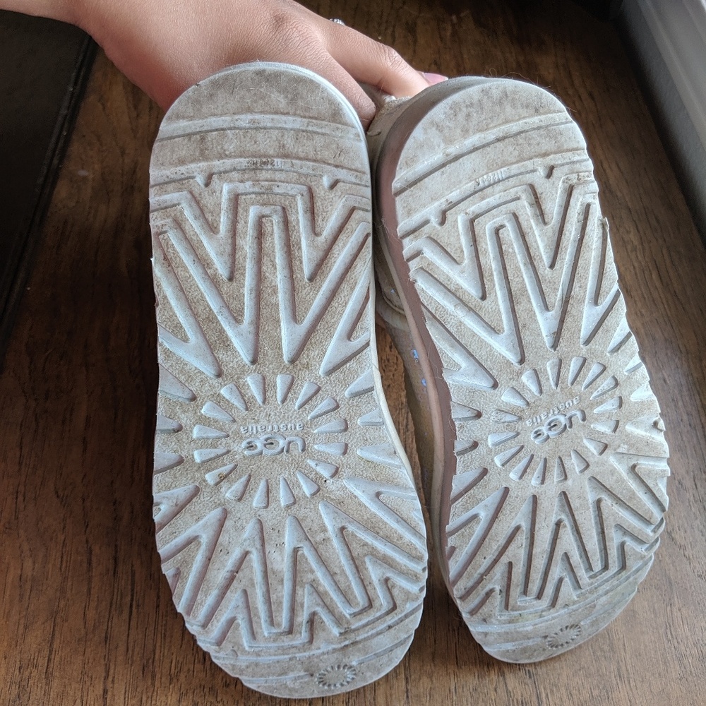 Sequence UGG boots